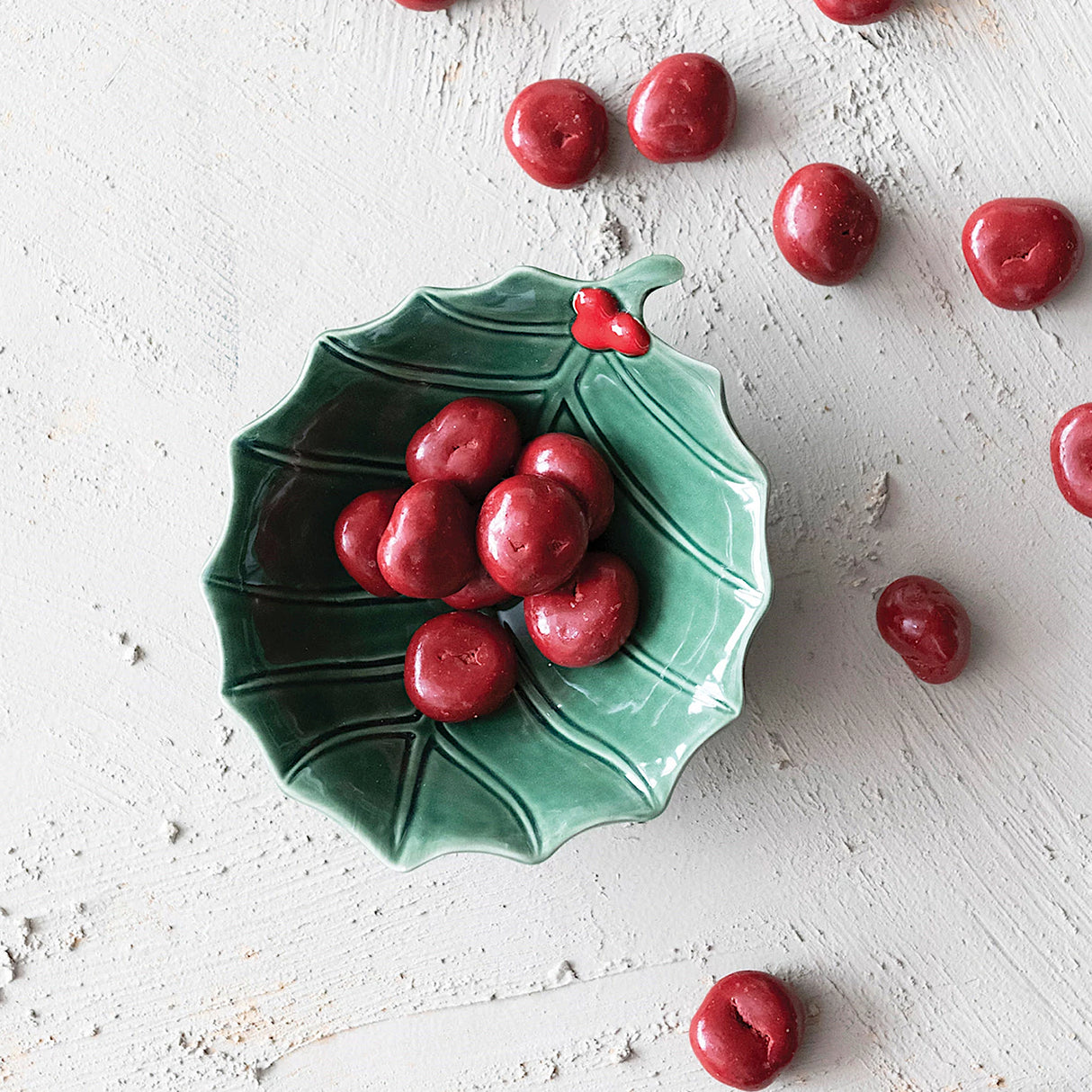 Holly Leaf Bowl