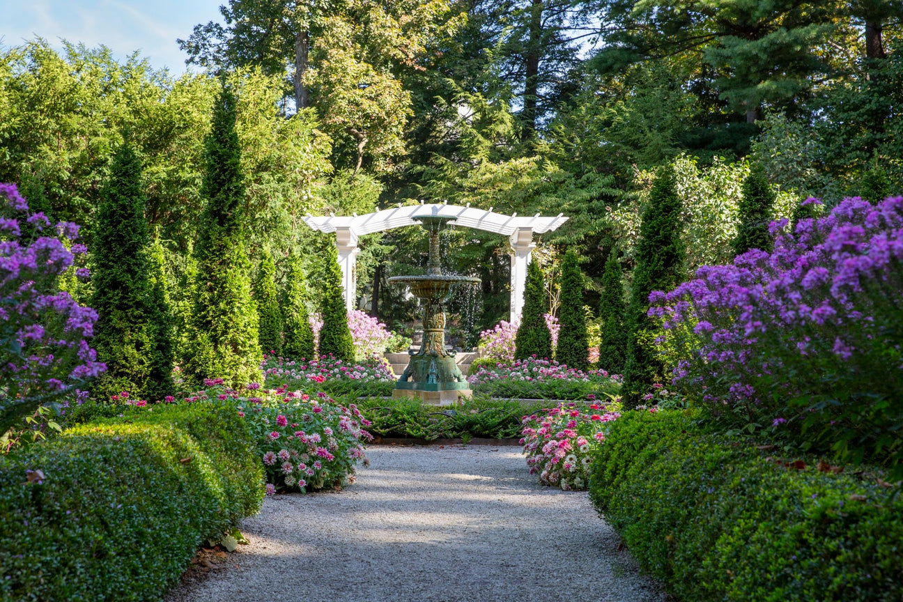 The Garden & The Madeline F. Elder Greenhouse