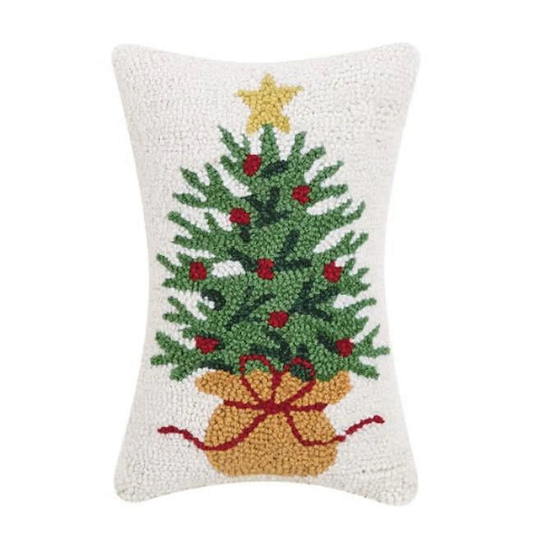 Wrapped X-Mas Tree Hooked Pillow