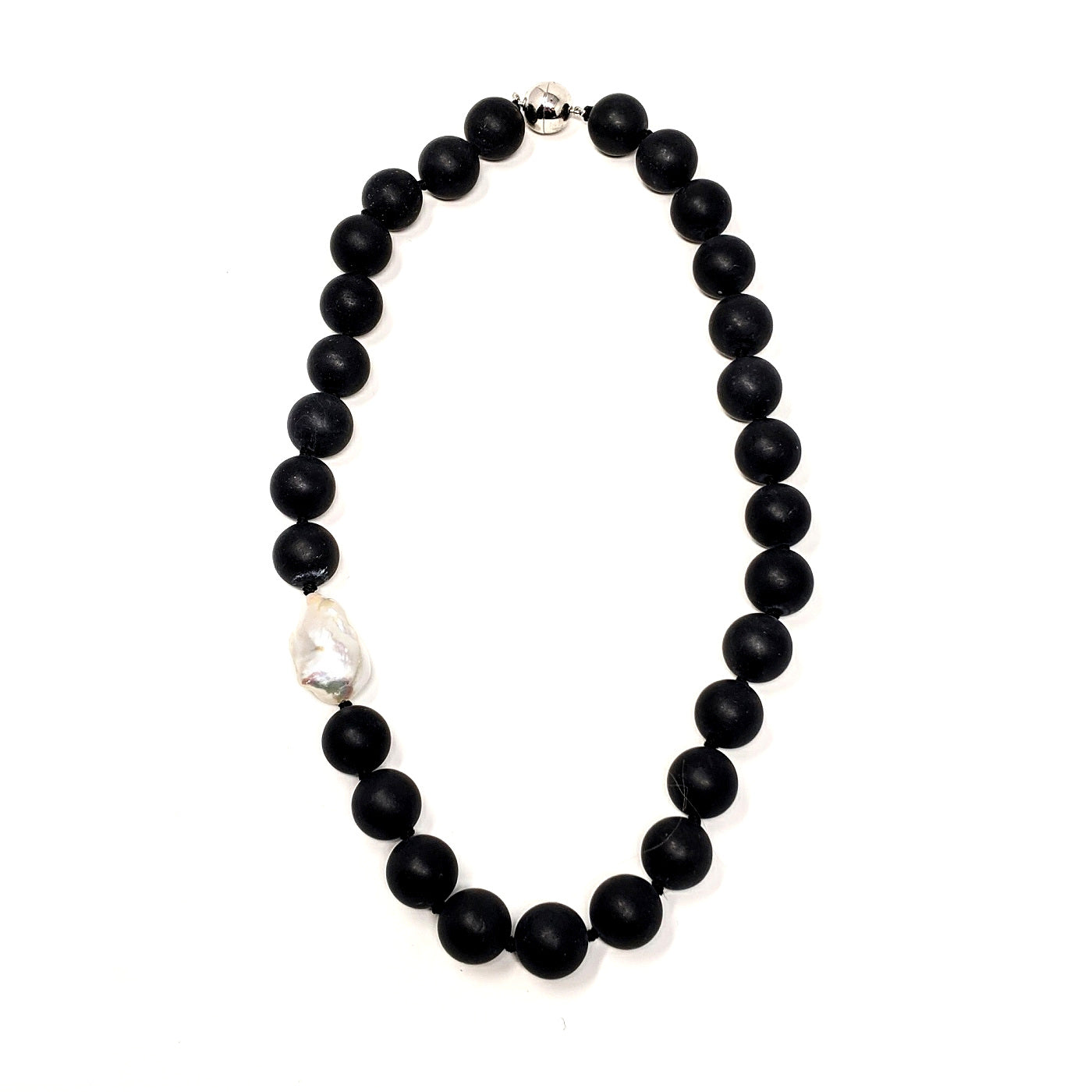 Matte Black Onyx with Keisha Pearl Necklace – The Museum & Garden